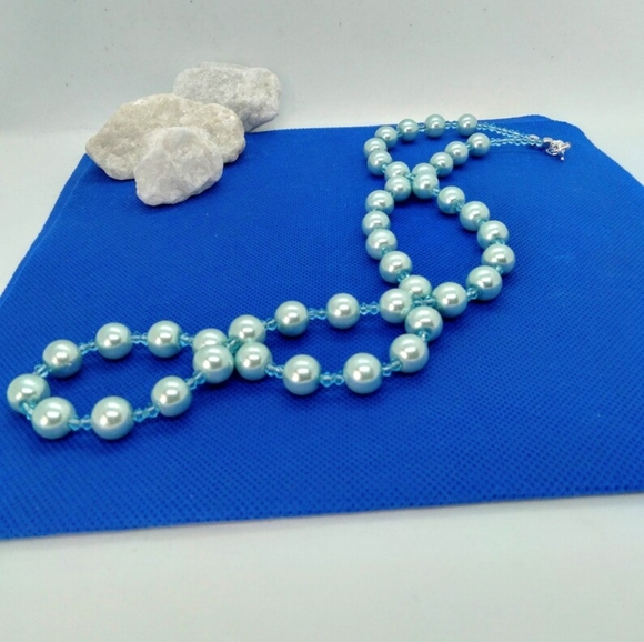 Handmade strung glass blue pearl looking beads necklace - Picture 2 of 8